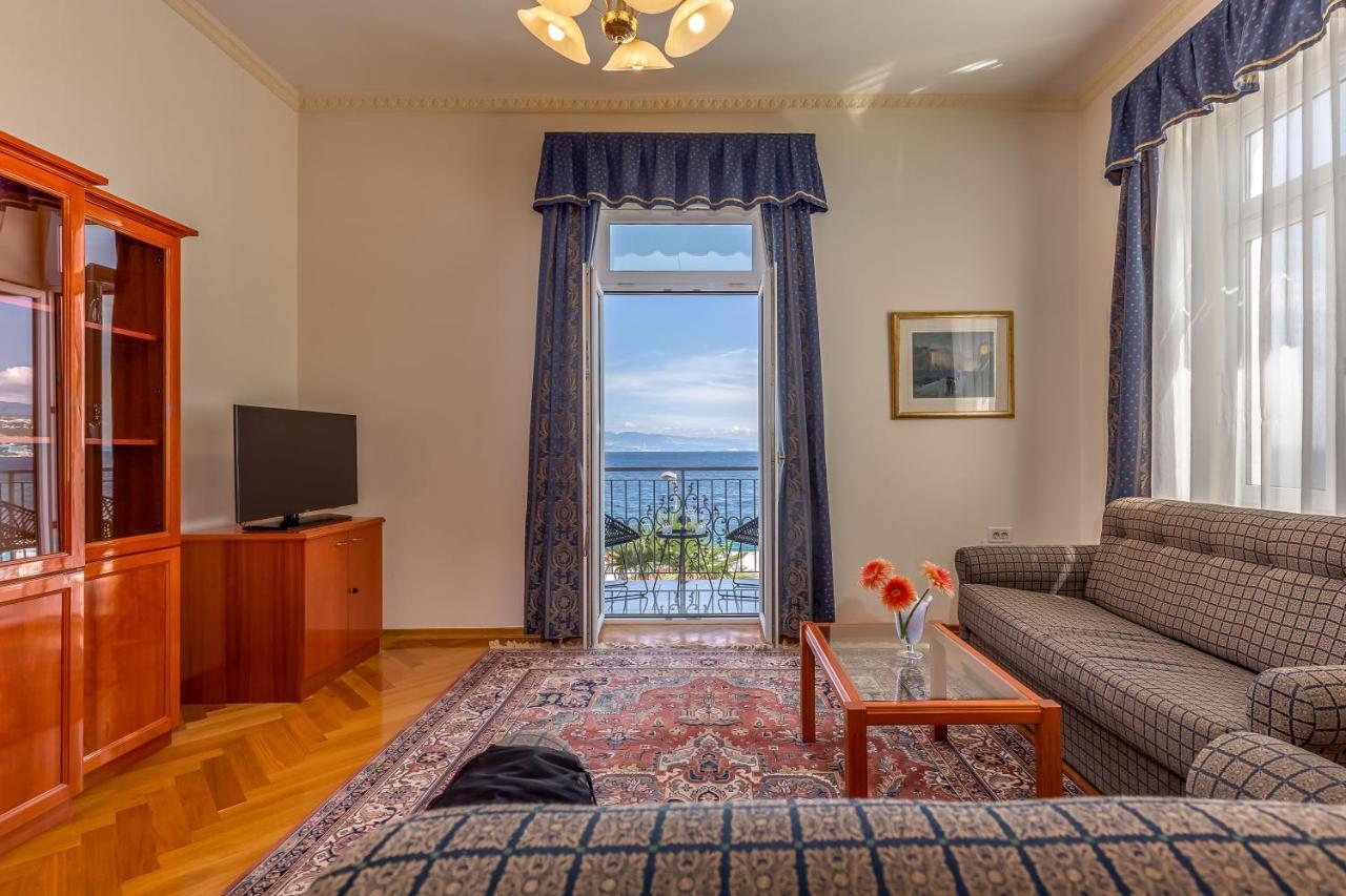 Hotel Galeb Opatija Eksteriør billede