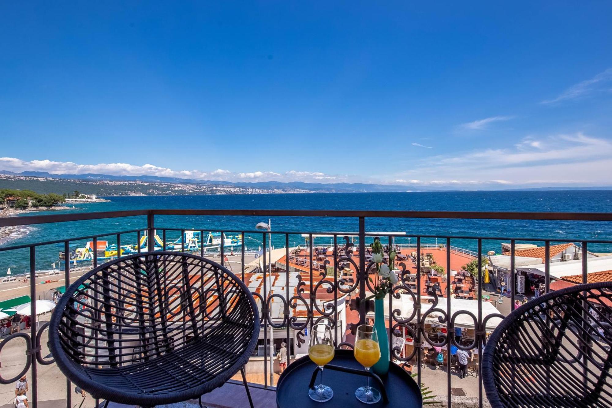 Hotel Galeb Opatija Eksteriør billede