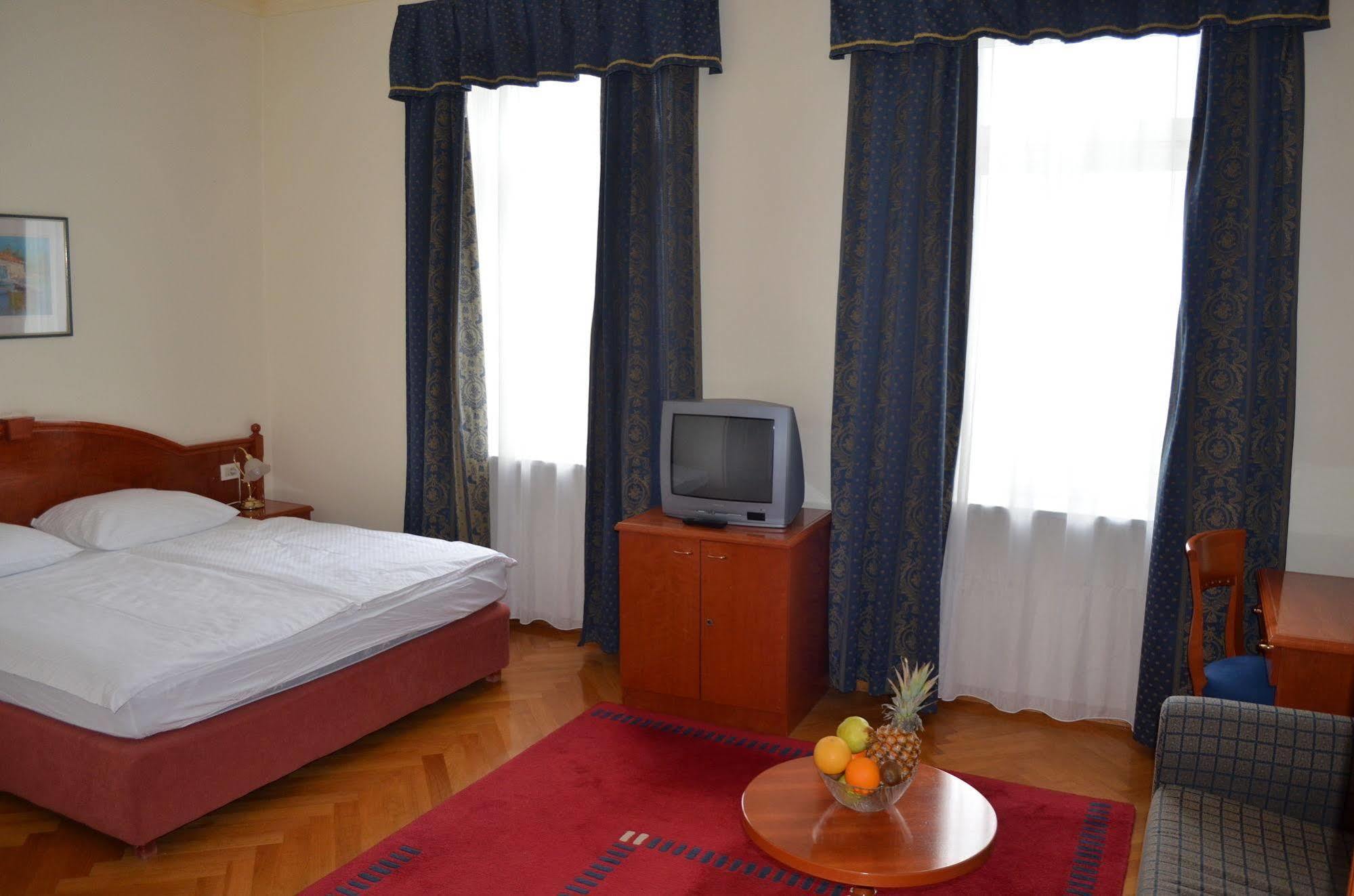 Hotel Galeb Opatija Eksteriør billede