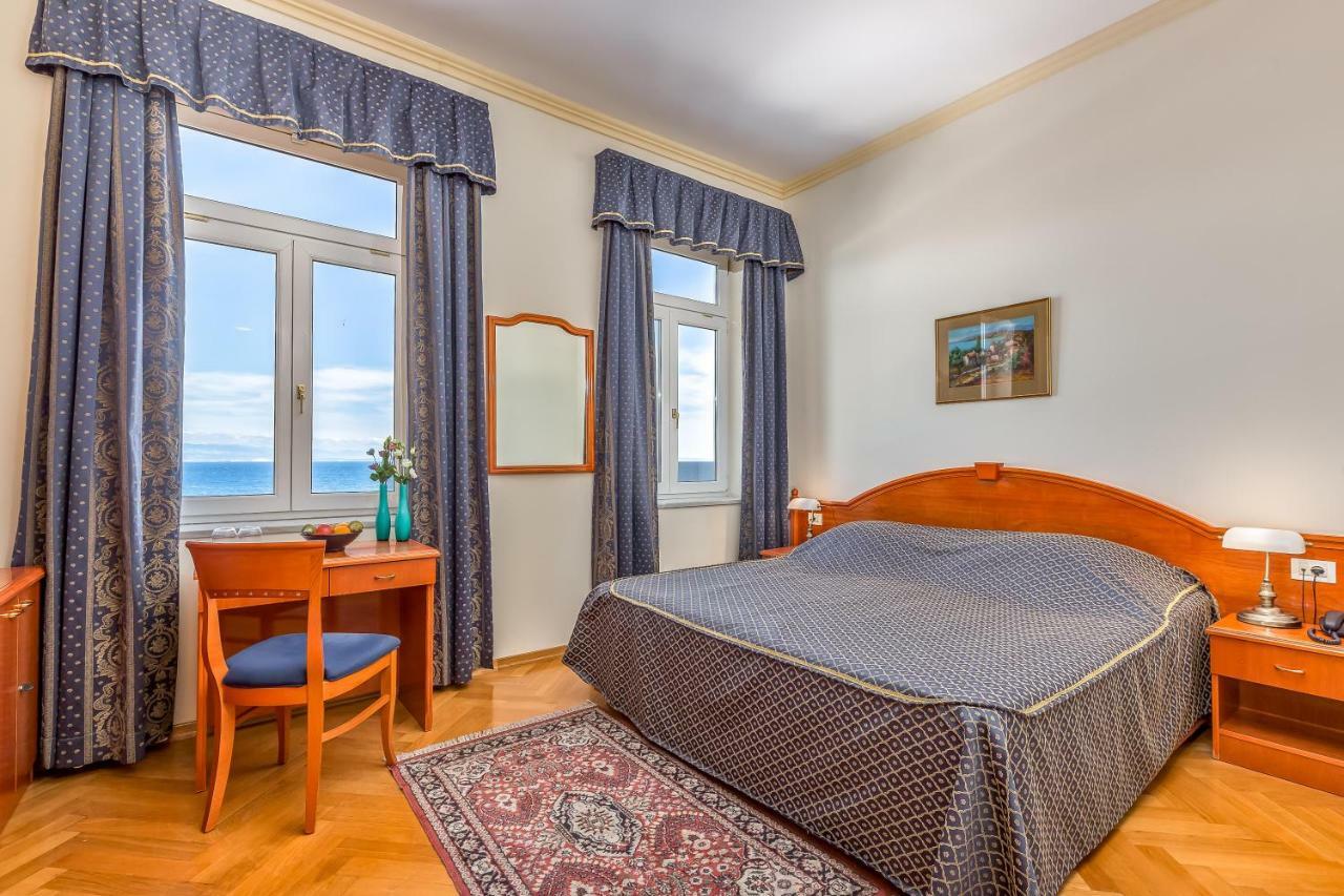 Hotel Galeb Opatija Eksteriør billede